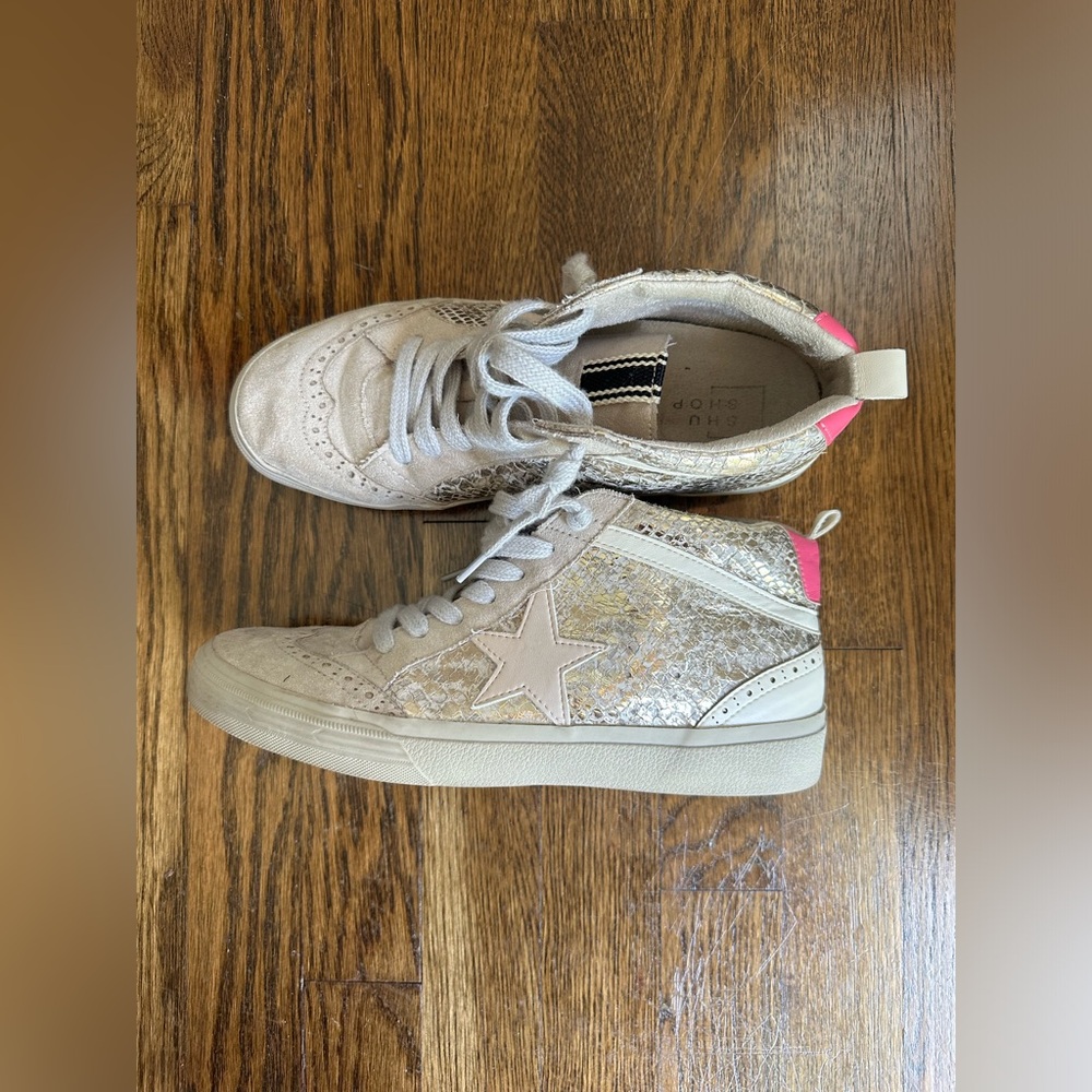 ShuShop Sneakers